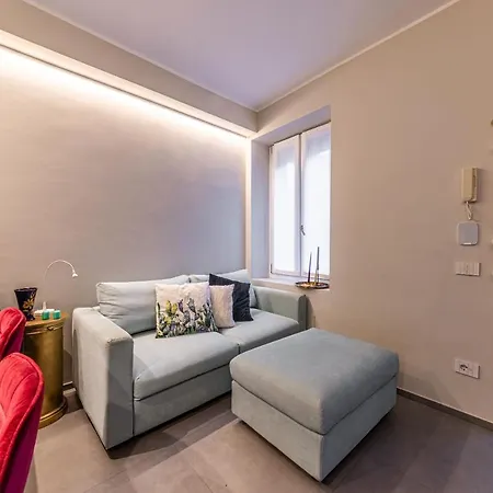 Apartamento Duomo A 2 Fermate - Tiny In Pta Venezia Milán